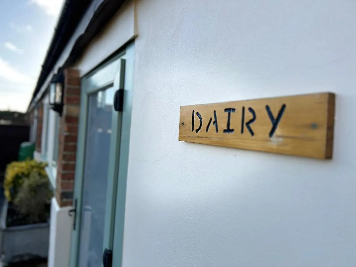 The Dairy, Bramble Farm Cottages Ferndown Holiday home
